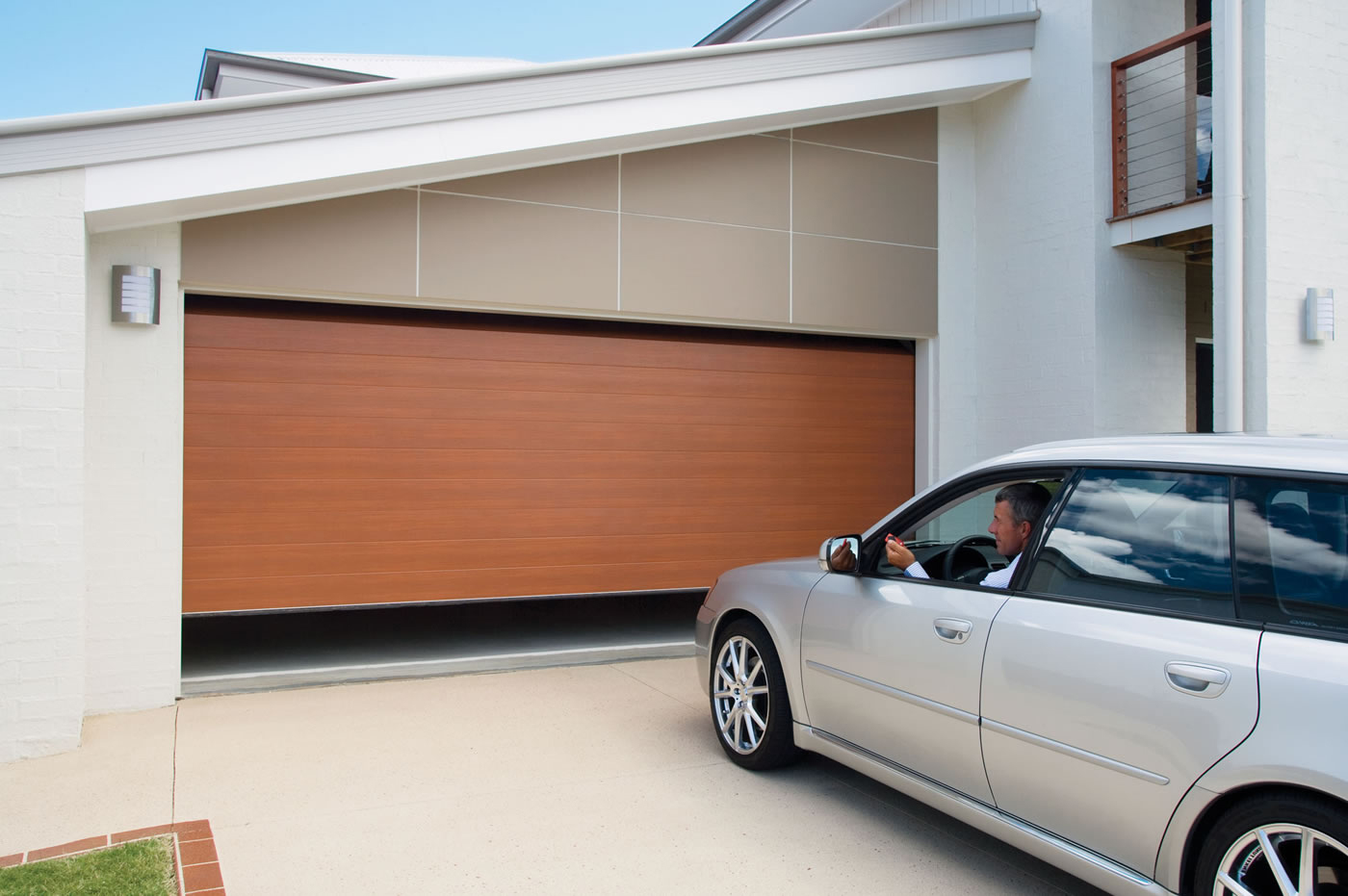 custom garage doors Sydney